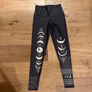Onzie Yoga leggings